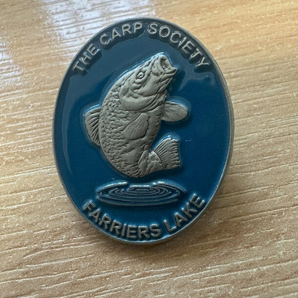 Photo of FARRIERS LAKE PINBADGE