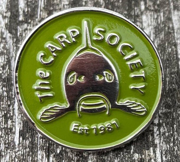 Photo of Pinbadge Carp Society GREEN